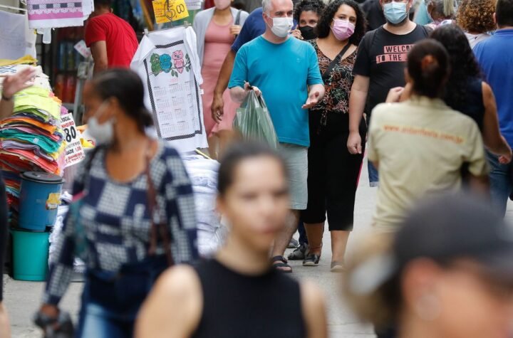 Brasil registra 217 mortes por covid-19 em 24 horas