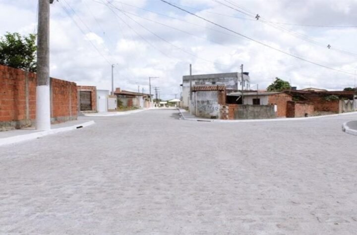 Mais uma obra de pavimentação é entregue pela prefeitura de Conceição do Jacuípe