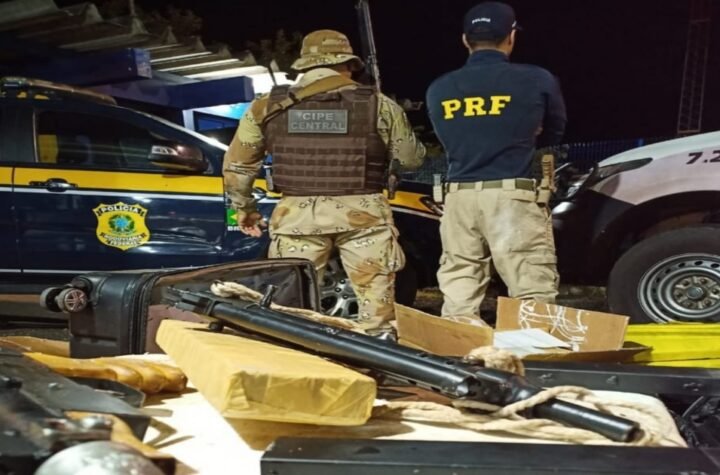 Cinco pessoas foram presas durante a ação conjunta entre policiais militares da Cipe Central e da Polícia Rodoviária Federal.