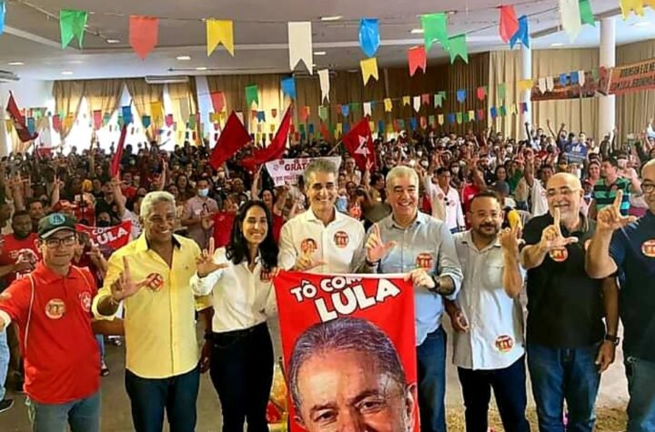 Robinson Almeida lança pré-candidatura para deputado estadual em Feira