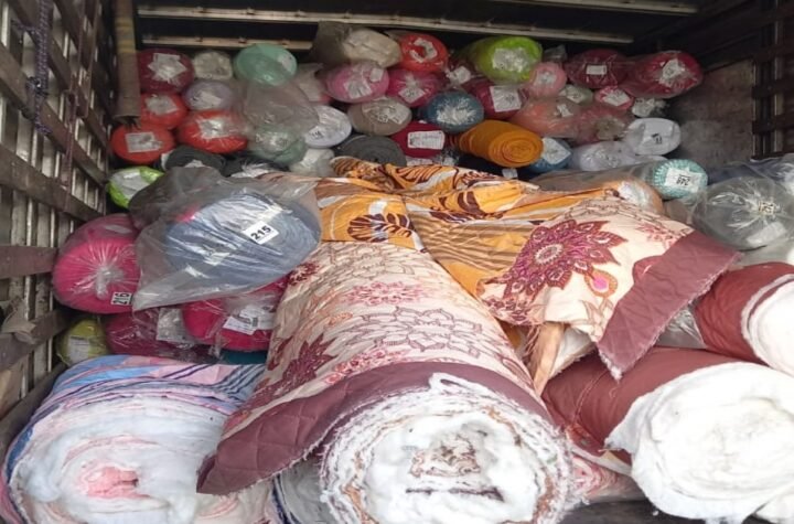 Policiais da DRFR recuperaram, uma carga de tecido furtada no sábado (23), na BR-101, trecho pertencente ao município de Camacã.