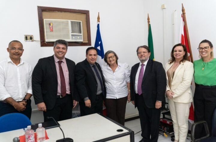 A Prefeitura Municipal de São Sebastião do Passé, assinou Termo de Cooperação Técnica do Projeto Regulariza Bahia