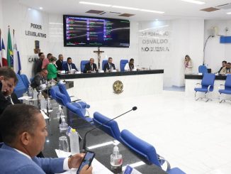 Com objetivo de oferecer educação pública ampla e de qualidade, os vereadores de Camaçari seguem apresentando e aprovando propostas para a área.