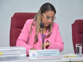 A vereadora Daoana Sales (PP), autora do Oscar Mulheres Franciscanas, fala sobre o evento realizado na última quinta-feira (23)