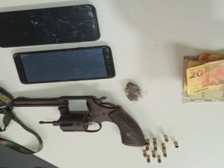 Vale dizer que, na semana passada, fizeram arrastões no centro de Coração de Maria, no Ponto de Marcos e em São Simão.