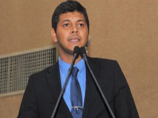 Segundo o deputado, o sistema de “vouchers” para a educação funciona em diversos países “que economizam com a educação e entregam excelentes resultados em termos de qualidade, tais como os Estados Unidos e Suíça”.