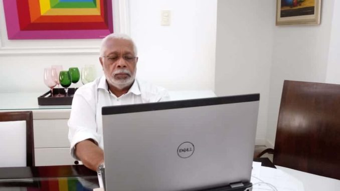 O prefeito da cidade de São Francisco do Conde, Antônio Calmon (PP), visitou as comunidades de Paramirim e Coroado. A primeira vai ser às 13h no bairro Campinas, e a segunda acontece às 15h bairro da Muribeca. As intervenções comandadas pelo secretário de Infraestrutura e Meio Ambiente Luiz Basanez são se pavimentação asfáltica, drenagem e sinalização de vias públicas.