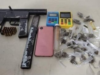 A arma foi apreendida, na Rua Paraguai, durante a ação realizada pela 37ª CIPM.