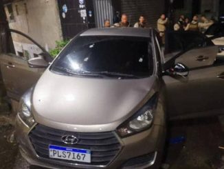 Criminoso foi flagrado na noite de segunda-feira (24), com um veículo modelo HB20 roubado e um revólver.