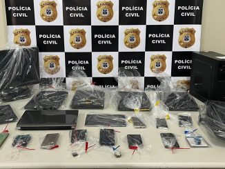 Através da inteligência, a polícia chegou ao investigado e cumpriu dois mandados de busca e apreensão em Conquista e Itapetinga