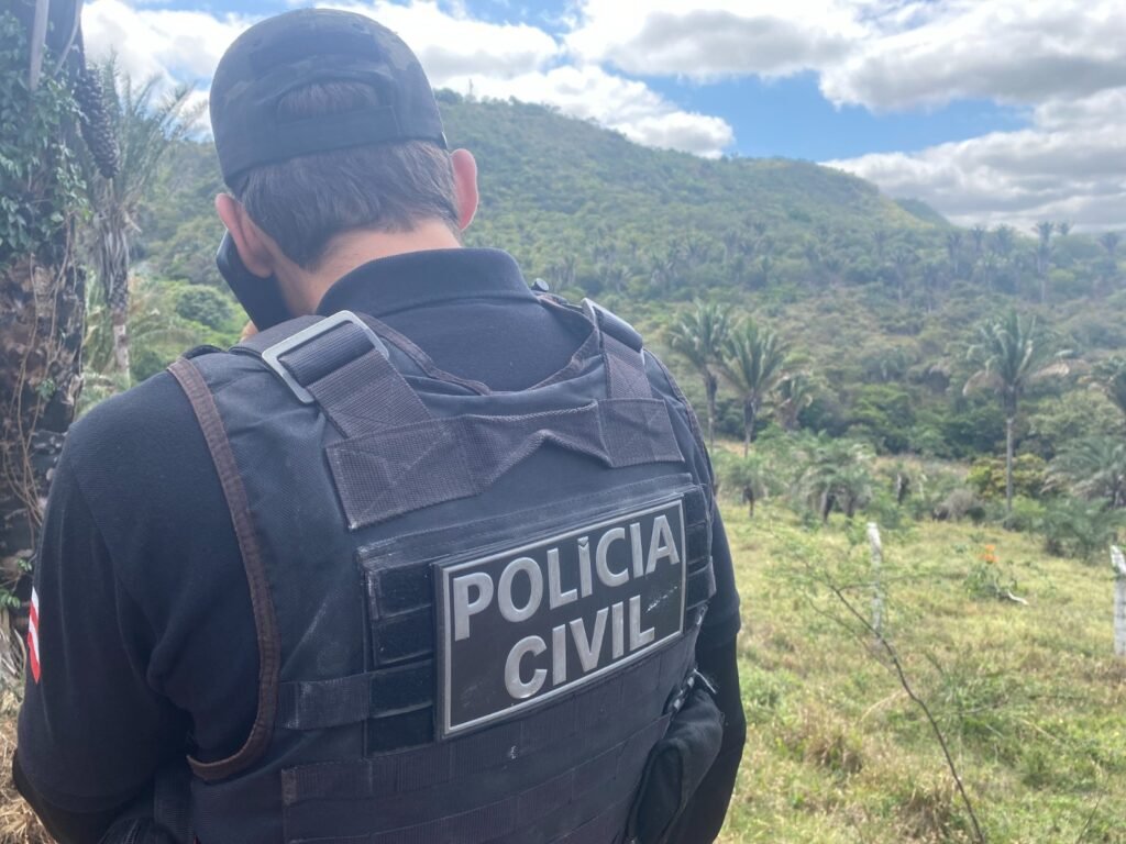 Ele teve o mandado de prisão cumprido na zona rural do município de Euclides da Cunha