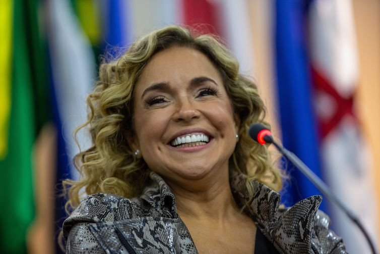 Brasília, DF 16/05/2023 A cantora Daniela Mercury,  durante evento do  Dia Nacional e Internacional de Enfrentamento à Violência Contra as Pessoas LGBTQIA+. Foto: Fabio Rodrigues-Pozzebom/ Agência Brasil