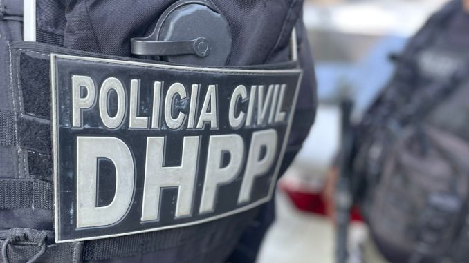DHPP cumpre mandado de prisão contra mandante de homicídio Operação se soma a outras ações na semana, realizadas em Itapuã e na Boca do Rio, que já tiveram a prisão de outro criminoso