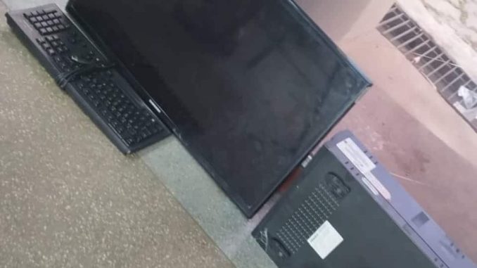 Os militares conduziram o homem para a Central de Flagrantes, nesta segunda-feira (22)