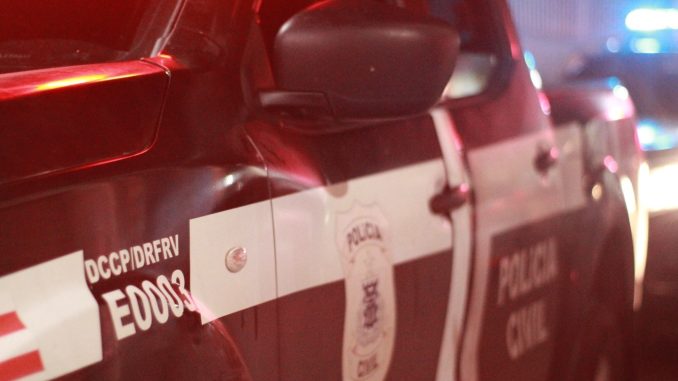 Mais de 200 envolvidos com roubos de veículos já foram presos em 2023 Ações investigativas aliadas à tecnologia, desenvolvidas diariamente pela DRFRV, também colaboraram para recuperação de mais de 50% dos veículos roubados na capital