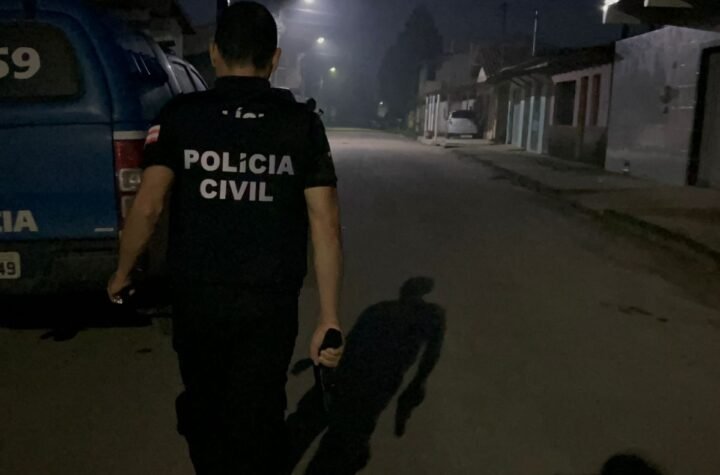 O homem foi encontrado no município de Brejões, após pais e diretora de escola o denunciarem