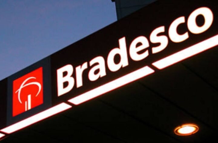 O Banco do Bradesco lidera na Bahia nos números de perda de agência durante os últimos quatro anos com 82 bancos