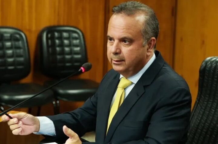 Senador do PL é alvo de ação sobre supostos cargos fantasmas na Câmara Municipal de Natal