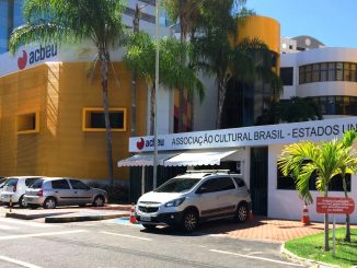 Oferecer turmas de Ensino Médio faz parte de novo projeto da escola em Salvador