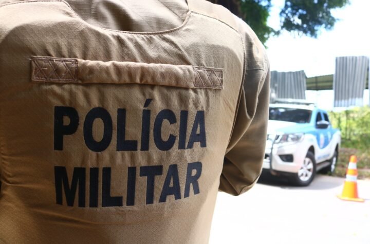 Equipes da 45ª Companhia Independente da Polícia Militar realizaram a captura em flagrante.