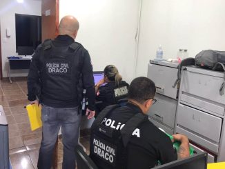 A carreta, que transportava conhaque, foi abordada no Posto Fiscal Benito Gama, em Vitória da Conquista