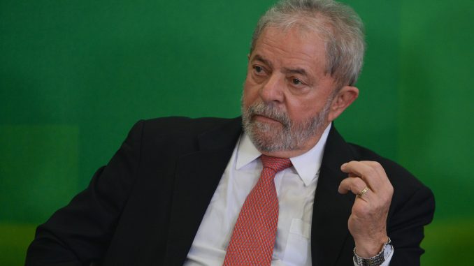 Sobe para 38 o número de ministérios no governo Lula