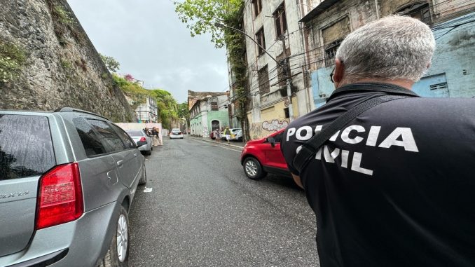 As diligências visam mapear locais utilizados para o armazenamento de produtos roubados e furtados, bem com a identificação e localização de pessoas com mandados de prisão em aberto