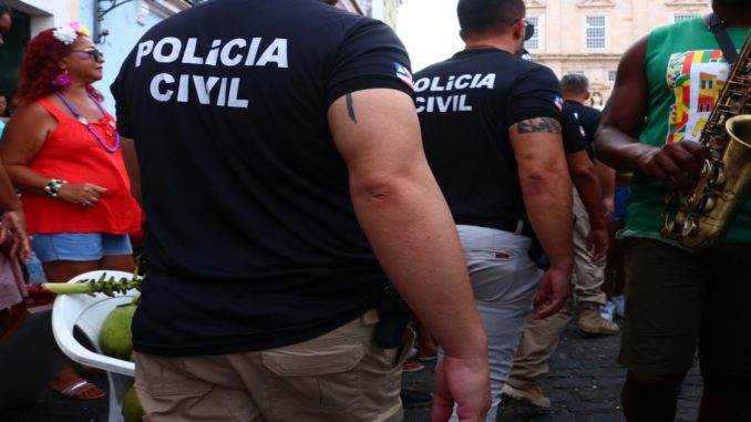 O homem foi localizado no percurso Barra/Ondina, após tentar acessar o espaço da festa.