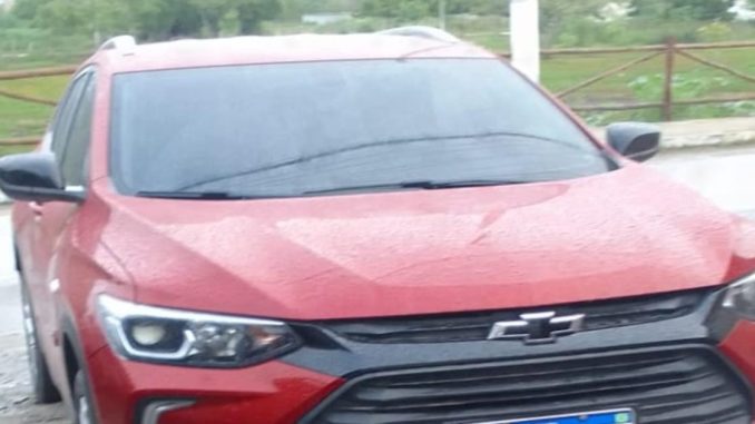 Carro com restrição é recuperado pela PM em Olindina