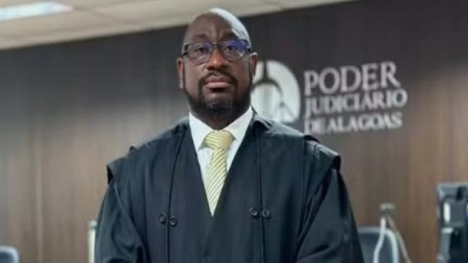 163567,advogado-baiano-com-2-milhoes-de-seguidores-e-preso-por-violencia-domestica-3 (1)