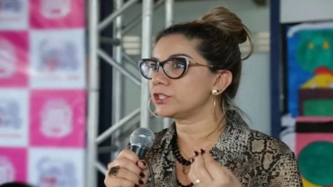 bahiapolitica-bp-exprefeita-santoamaro-Alessandra-Gomes-696x398