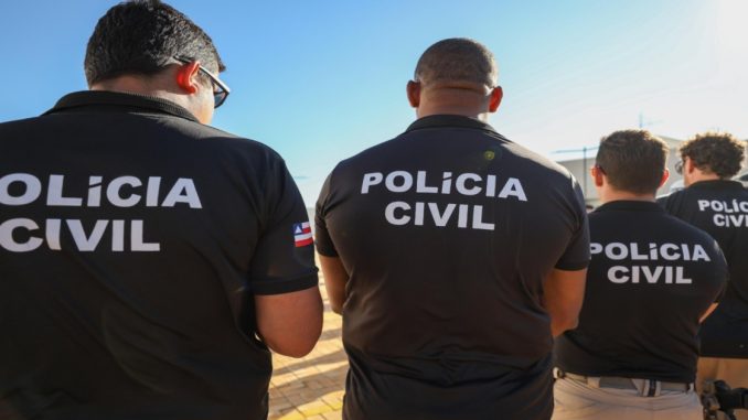 Homem agride irmã e é preso em flagrante por lesão corporal