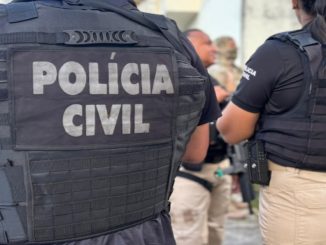 Investigado por triplo homicídio é preso em flagrante por tráfico de drogas