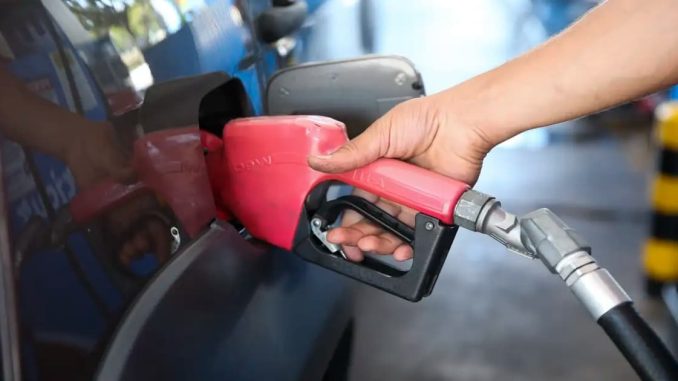 Aumento do ICMS começa a pesar no bolso dos brasileiros