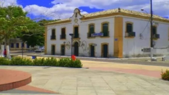 Bolsistas do PROUNIFAS e PROAFEET devem se recadastrar até segunda (9)